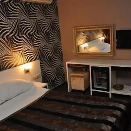 Hotel Amar 3*
